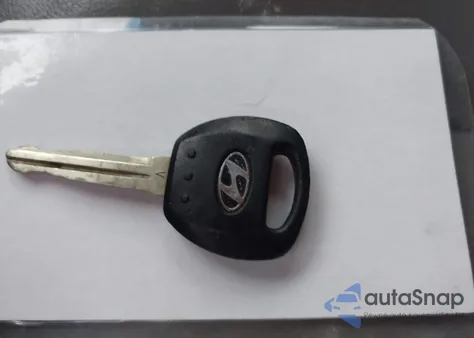 2007 Hyundai Entourage Gls/Limited/Se z USA, uszkodzony, nr VIN KNDMC233976023620